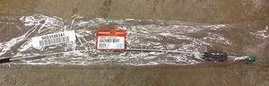 Cable de liberación genuino OEM Honda Accord 4 puertas SDN pasajero manija puerta trasera derecha - Imagen 1 de 3