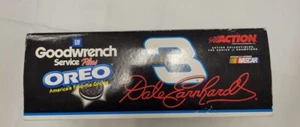 Coche Oreo Dale Earnhardt 2001 de colección por acción GM Goodwrench escala 1:24 stock - Imagen 1 de 6