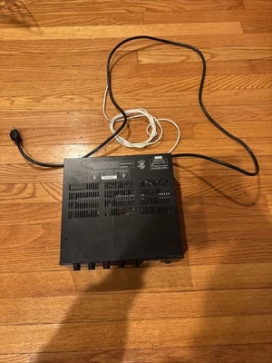 TOA CU Commercial Mixer Amplifier  5 Channel 60 Watt 70V Speaker Output BG-2060 - Image 1 of 4