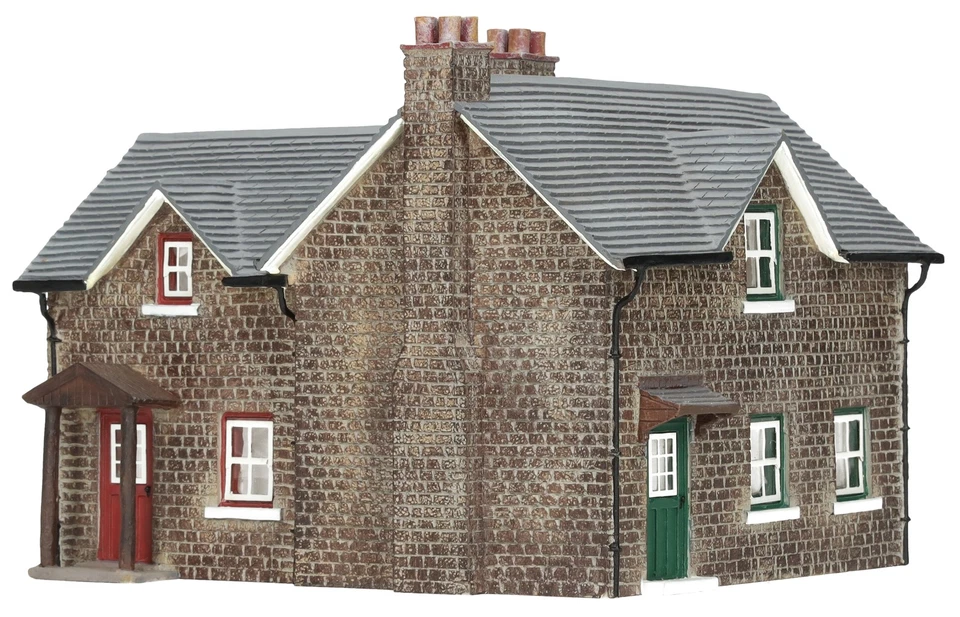 R8627 Hornby OO Gauge Skaledale Station Row Cottages (Pre-Owned) - Image 1 of 1