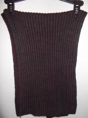 J. FERRAR - UNISSEX - LENÇO - BORGONHA / CARVÃO - TAMANHO ÚNICO (AC-26-81x2) - Imagem 1 de 3