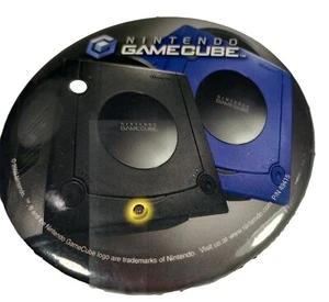 Nintendo Gamecube Black & Indigo System Console Promo Pin Button Pinback - Picture 1 of 3