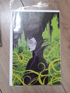 DISNEY VILLAINS MALEFICENT #1 1:40 DURSO VIRGIN VARIANT (03/05/2023) - Picture 1 of 1
