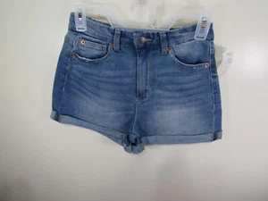 New No Boundaries Jean Shorts Size 7 Juniors Blue Denim Cuffs - Picture 1 of 3