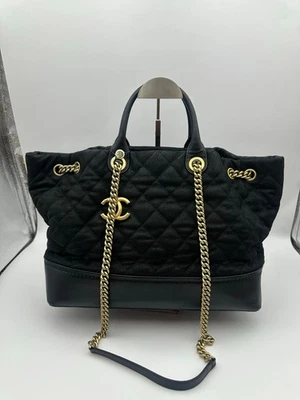 chanel black matelasse shoulder bag tote caviar skin Origin Italy - Image 1 of 4