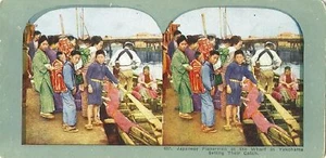 YOKOHAMA stereoscopic card JAPANESE FISHERMEN wharf - Picture 1 of 1