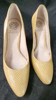 VINCE CAMUTO Patent Snake Skin Pump High Heels Beige Neutral Stiletto Sz 7 / 37 - Image 1 of 4