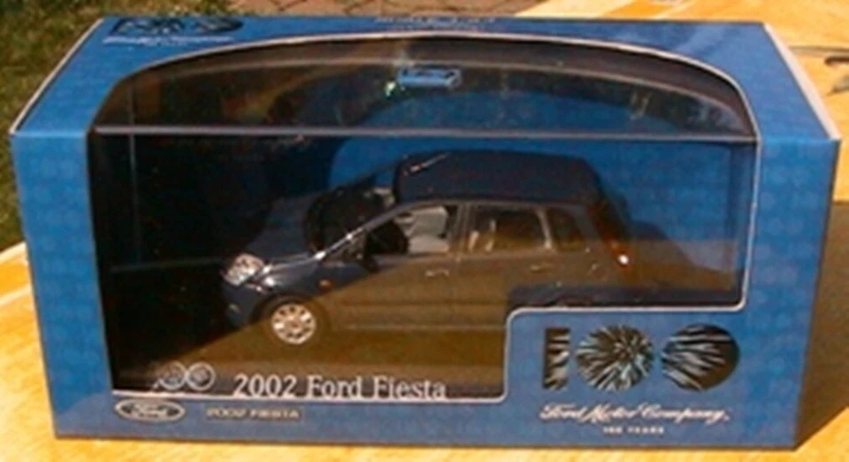 Ford Fiesta 2002 Minichamps Serie Limitata 1/43 5 Porte Blu Scuro DARK BLUE - Immagine 1 di 1
