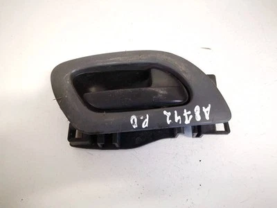 Volkswagen Passat 2001 Door Handle Interior, Front Right 96555514x #2166710-44 - Image 1 of 4