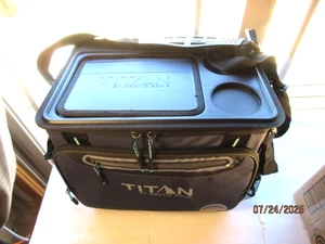 Brand New Titan by Arctic Zone 40 Can Collapsible Tabletop Cooler Deep Freeze - Picture 1 of 9