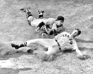 New York Yankees YOGI BERRA tagging Ted Williams Glossy 8x10 Photo Baseball - Picture 1 of 1