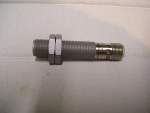 NUOVO SENSORE DI PROSSIMITÀ INDUTTIVO IFM EFECTOR IFS200 GAMMA 4MM PNP/NPN NO P1980 - Foto 1 di 4