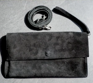 Wildleder Clutch # Echtleder # schwarz # Made in Italy # ansehen - Bild 1 von 4
