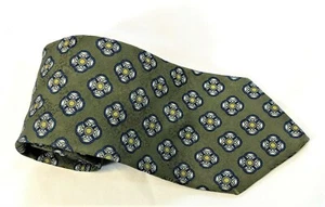Claiborne 100% Silk Designer Neck Tie USA 58" x 3.75" Green Blue Yellow #1130 - Picture 1 of 4