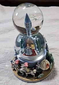 Disney Cinderella Snow Globe Horse Carriage Castle Circling Doves Musical DAMAGE - Picture 1 of 10