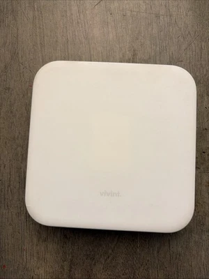 Vivint V-SCT200 Smart Thermostat - Image 1 of 2