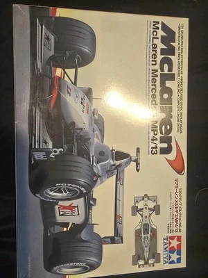 1/20 Tamiya McLaren Mercedes MP4/13  Foto 1 de 2