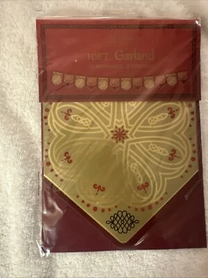 Hermosa pancarta de fiesta banderín rojo y dorado de 10 pies Foto 1 de 4