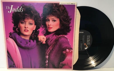 THE JUDDS Wynonna & Naomi Mini LP Vinyl 6 Songs 1984 RCA Victor MHL1-8515 - NM - Image 1 of 4