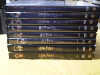 (8) Harry Potter Fantastic Beasts DVD Lot: Harry Potter 1-8 + Beasts 1-2 - Image 1 of 2