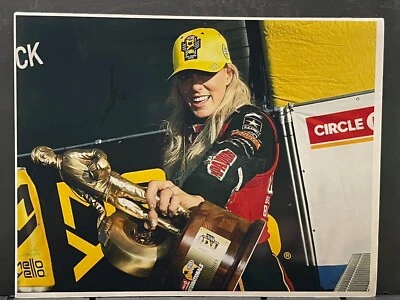 FOTO DRAGSTER DE COMBUSTIBLE SUPERIOR FIRMADA POR LEAH PRITCHETT PAPA JOHNS DE COLECCIÓN DE LA NHRA Foto 1 de 2