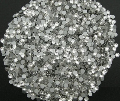 STRASS MC Stone collection termoadesivi 100pz SS8 2,5mm Cristallo trasparente   - Immagine 1 di 2