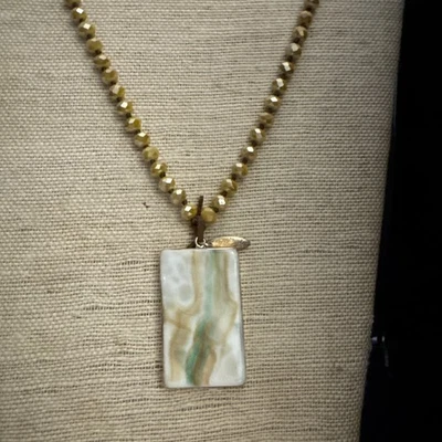 Plunder Design Fashion Trendy Jewelry Annalyse Beaded Marble Pendant Necklace - Image 1 of 4