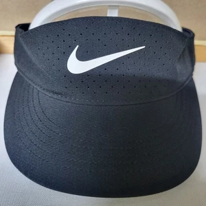 Nike Dri-FIT Visera Negro Blanco Ajustable Golf Tenis Correr Deporte Gorra - Imagen 1 de 8