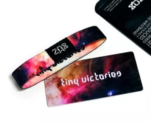 ZOX **TINY VICTORIES** Silver Single med mystery pack Wristband w/Card - Picture 1 of 3
