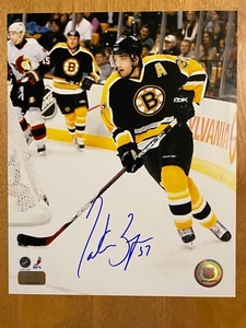 Patrice Bergeron 37 Signed 8x10 Photo Boston Bruins NHL Hockey Auto HOLO COA - Picture 1 of 2