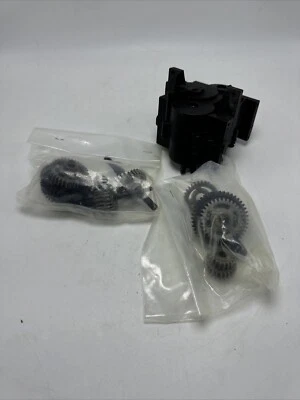 HPI Racing 1:8 Scale Savage 2 Speed Transmission + All Gears Not Complete - Image 1 of 4