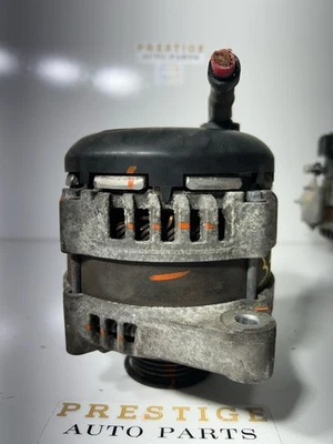 Alternador Cadillac XTS 2013-2019 3,6 L usado OEM Foto 1 de 4