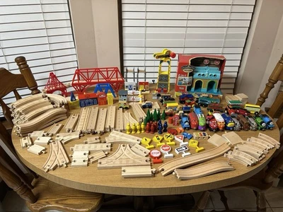 Huge Lot of Thomas The Train And Friends Wooden Railway Over 163 Pieces Bridge - Image 1 of 4