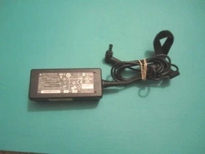 Genuine Delta Laptop Charger AC Adapter Power Supply ADP-30JH B 19V 1.58A 30W - Picture 1 of 6