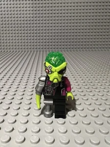 LEGO Alien Android Minifigure ac012 From Space Alien Conquest Set 7066 - Picture 1 of 4