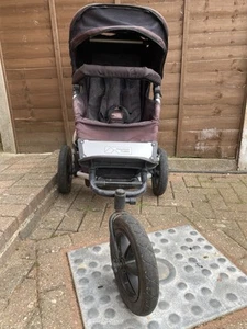 Mountain Buggy Urban Jungle Pushchair - Picture 1 of 6