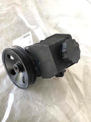 Mercedes Benz C230 2002 bomba de dirección asistida conjunto de motor 2,3 L 4 cilindros OEM Foto 1 de 4