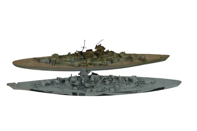  2x Kriegsschiff Modell Bismarck und Neptun, 20cm - Bild 1 von 4