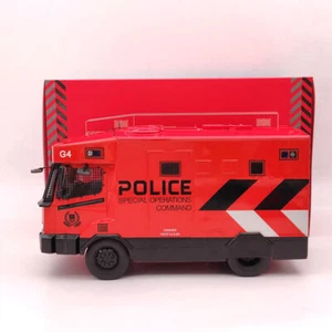 1/24 IXO POLWEL Fuerza de Policía de Singapur FPS/SOC Vehículo Táctico Diecast Car - Imagen 1 de 8
