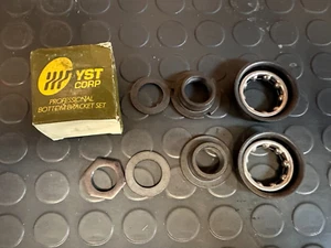 NOS Vintage YST Corp Professional Bottom Bracket Set - Picture 1 of 2
