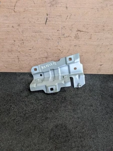 RENAULT KANGOO MK3 XFK O/S FAHRERSEITE RECHTS FAHRWERK KOTFLÜGEL KOTFLÜGEL HALTERUNG - Bild 1 von 4
