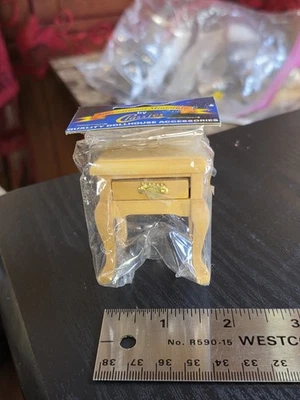 Dollhouse Miniature Nightstand End Table Oak 1:12 - Image 1 of 4