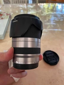 Tamron 18-200mm f/3.5-6.3 Di III VC Sony E Mount - EXC COND Barely used Tamron 1 - Picture 1 of 6