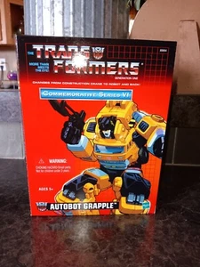 Figura Conmemorativa Transformers G1 Grapple Serie VI Sin Manos Ni Pistola - Imagen 1 de 12