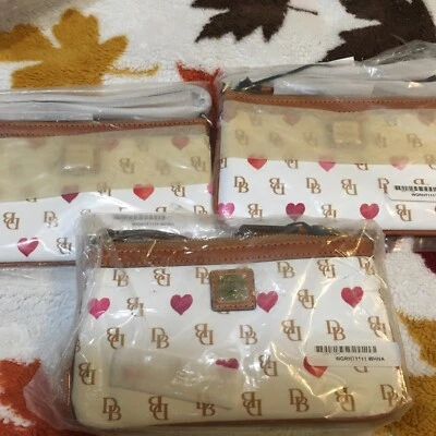 Dooney & Bourke Gretta Hearts Тонкий Браслет Новый с ценниками - Изображение 1 из 4