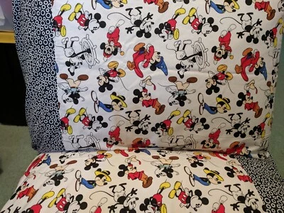 Funda de Almohada Hecha a Mano 100% Algodón Patrón Mickey Mouse Un Par Foto 1 de 4