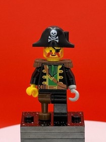 LEGO Captain Red Beard Minifigure Vintage Pirates