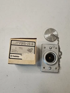 NEW Appleton FSK5-15-A Non-Locking Gray Iron Receptacle Cover FSK5-15 NIP NOS - Picture 1 of 7