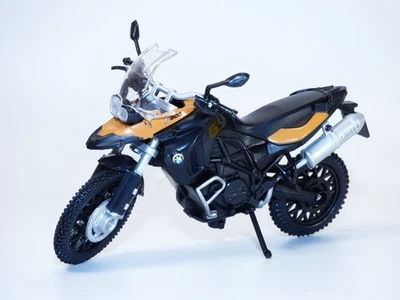 Moto BMW F800GS orange 1/18 - Bild 1 von 4