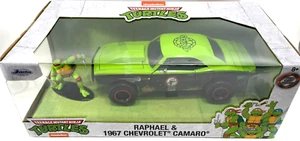 Jada - 33386 - Ninja Turtles Raphael & 1967 Chevy Camaro - Scale 1:24 - Picture 1 of 3